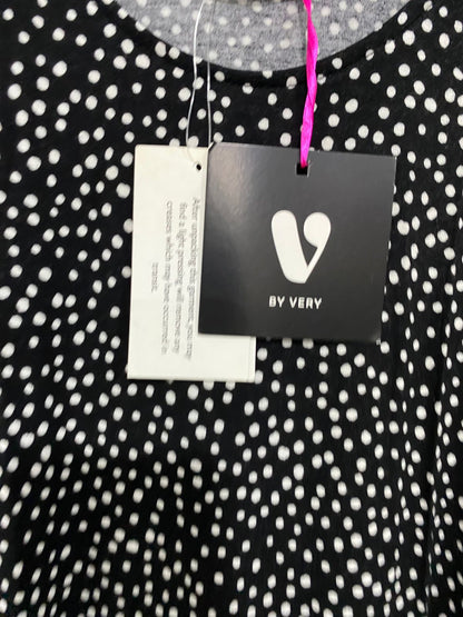 V BY VERY |L| BUST 18| A33| BLACK & WHITE POLKA DOT SCOOP-NECK SLEEVELESS MIDI DRESS