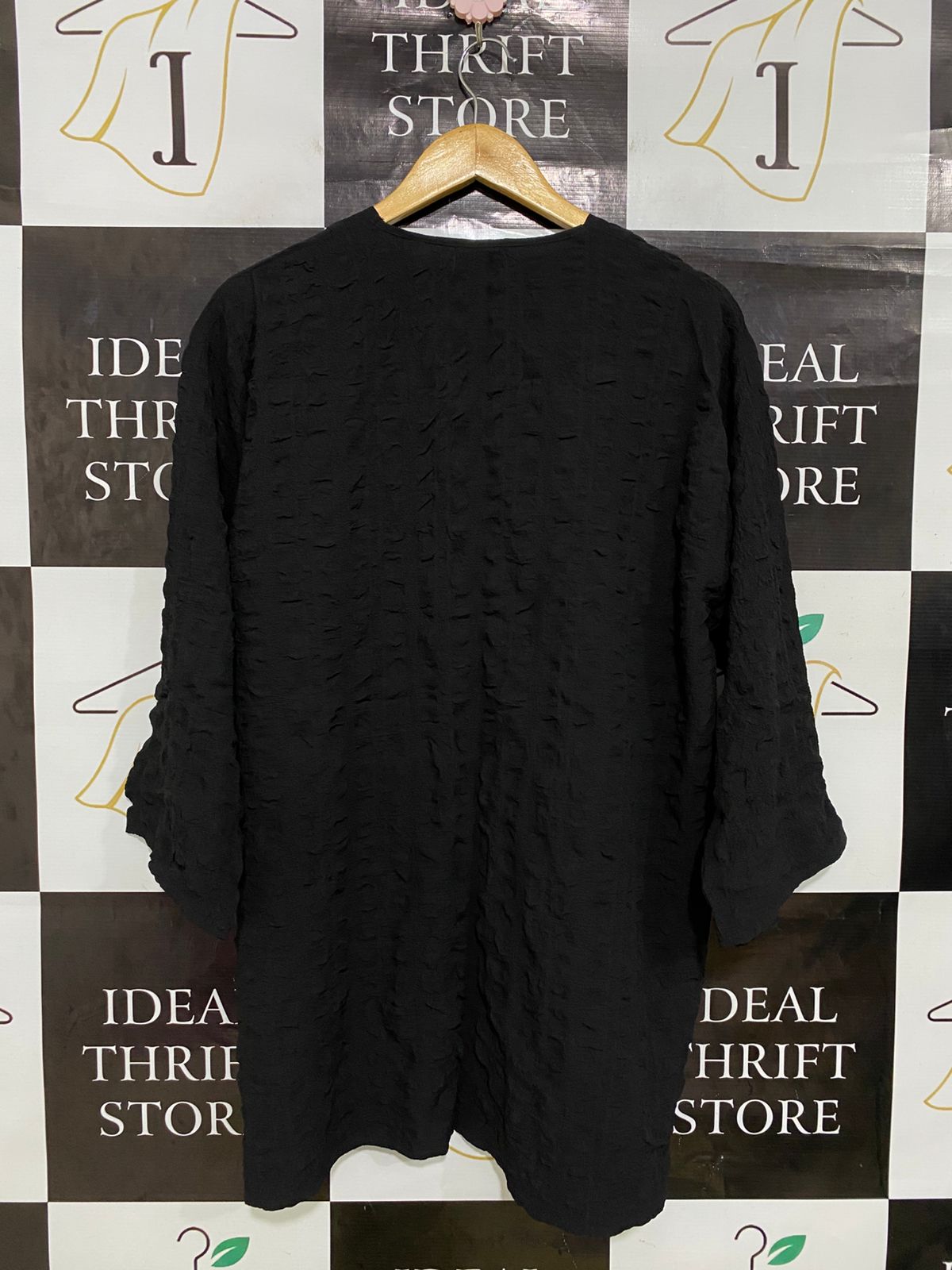 BOOHOO |L| BUST 22| A33| BLACK TEXTURED OPEN-FRONT OVERSIZED KIMONO CARDIGAN