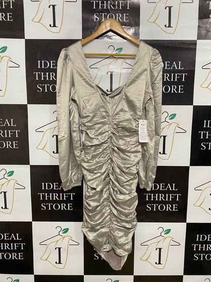 AX PARIS |M| BUST 15| A32| CHAMPAGNE SATIN RUCHED SQUARE-NECK LONG-SLEEVE MIDI DRESS