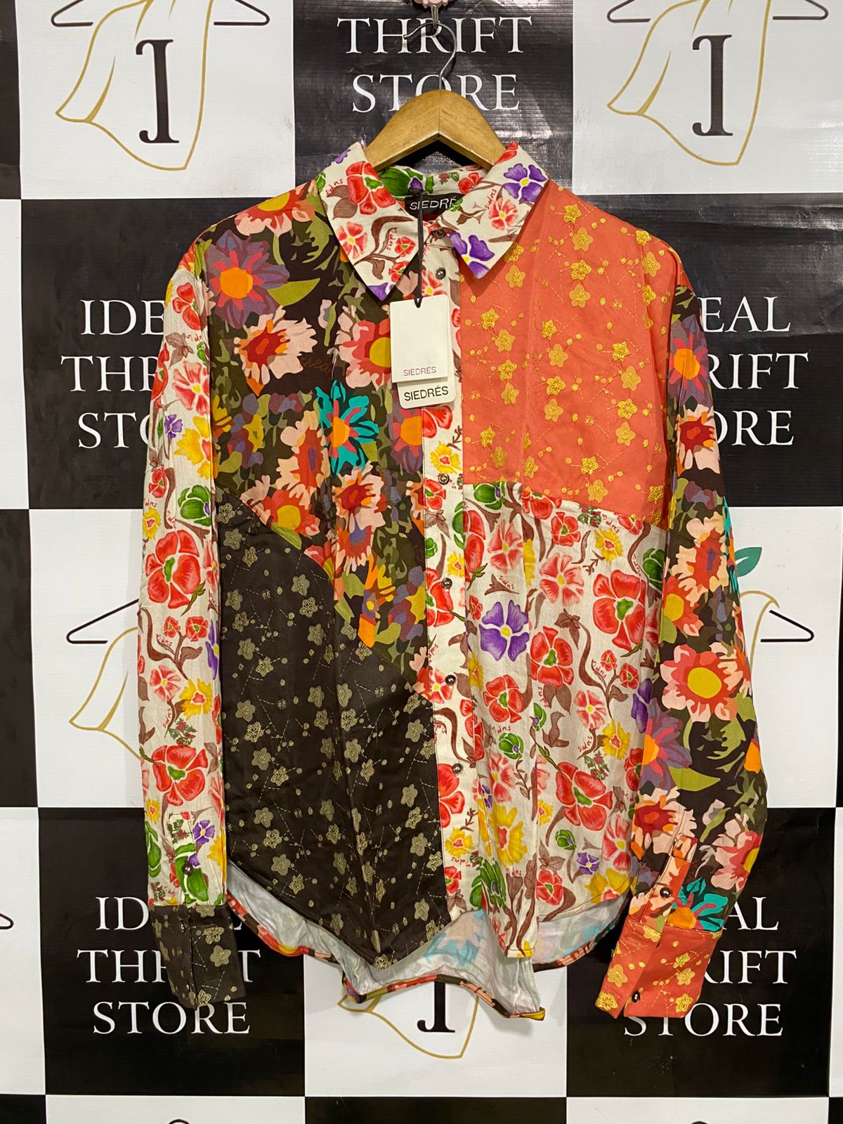 SIEDRES |M| BUST 22| A32| MULTICOLOR PATCHWORK FLORAL COLLARED LONG-SLEEVE BUTTON-UP SHIRT