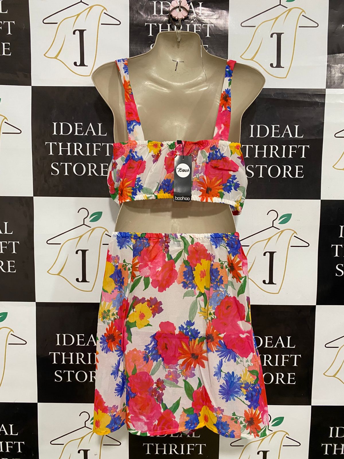 BOOHOO |L| A32| VIBRANT MULTICOLOR FLORAL CROP TOP & TIE-FRONT SARONG SKIRT CO-ORD SET
