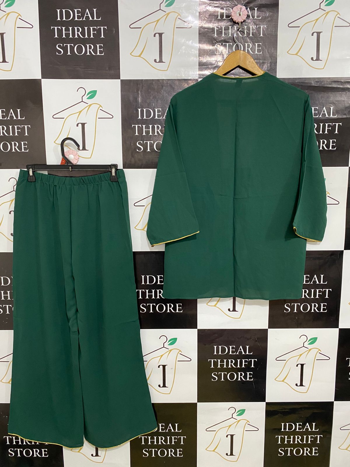 SHEIN |M| A32| EMERALD GREEN GOLD-TRIMMED EMBROIDERED POCKET OPEN-FRONT CARDIGAN & PANTS CO-ORD SET