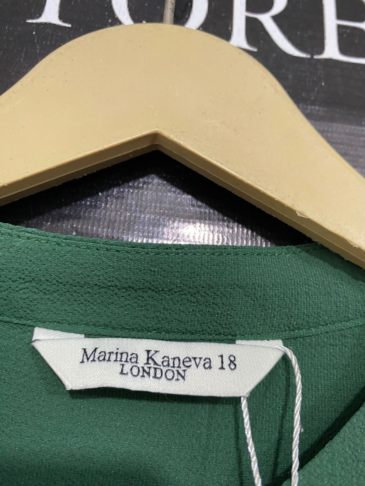 MARINA KANEVA |L| BUST 22| A32| EMERALD GREEN BAND-COLLAR LONG-LINE BUTTON-UP TUNIC SHIRT