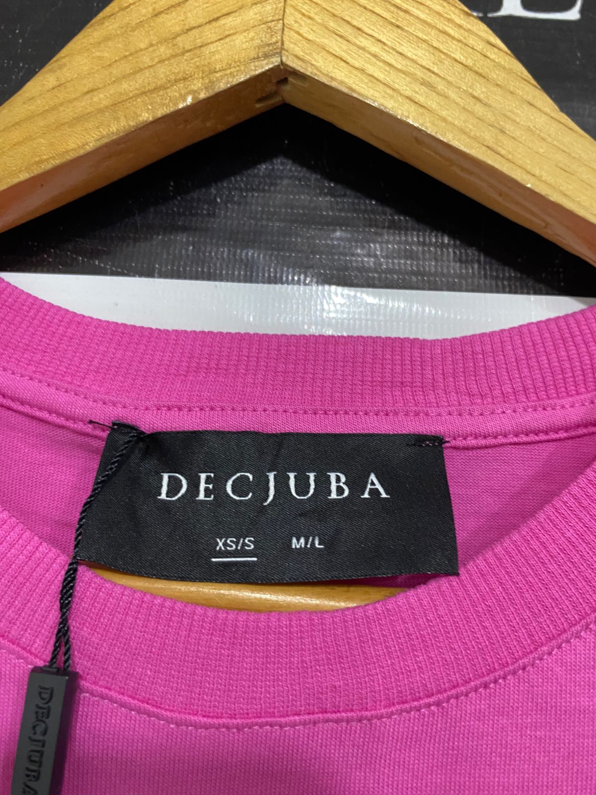 DECJUBA |M/L| BUST 19| A32| HOT PINK BOXY-FIT CASUAL SHORT-SLEEVE T-SHIRT