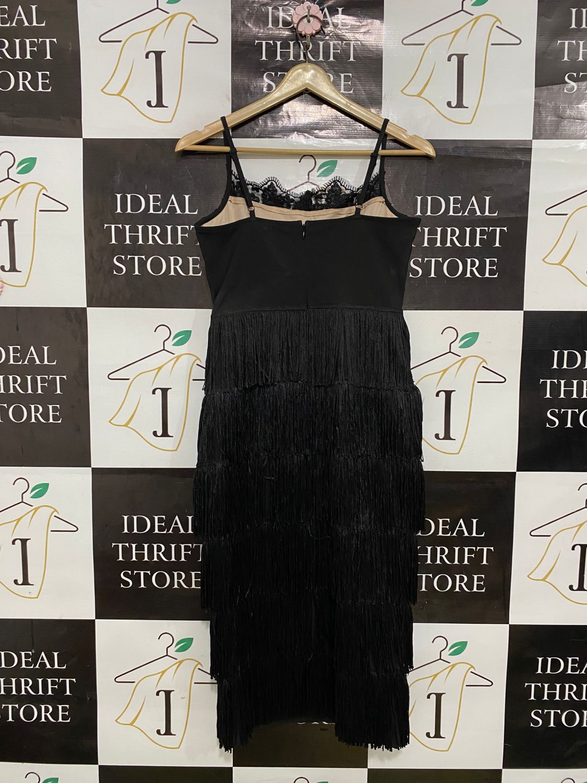 BOOHOO |S| BUST 16| A32| BLACK LACE-EMBELLISHED TIERED FRINGE CAMI MIDI DRESS