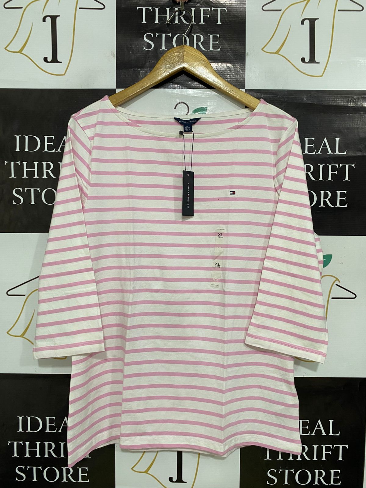 TOMMY HILFIGER |XL| BUST 19| A32| WHITE & PINK STRIPED BOAT-NECK 3/4-SLEEVE TOP