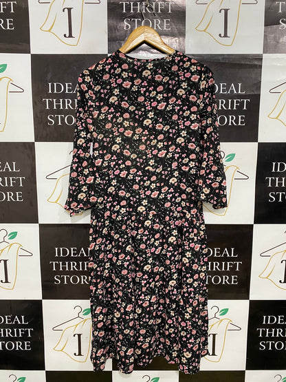 LOVE SUNSHINE |M| BUST 17| A32| BLACK & PINK FLORAL TIE-NECK TIERED MIDI DRESS
