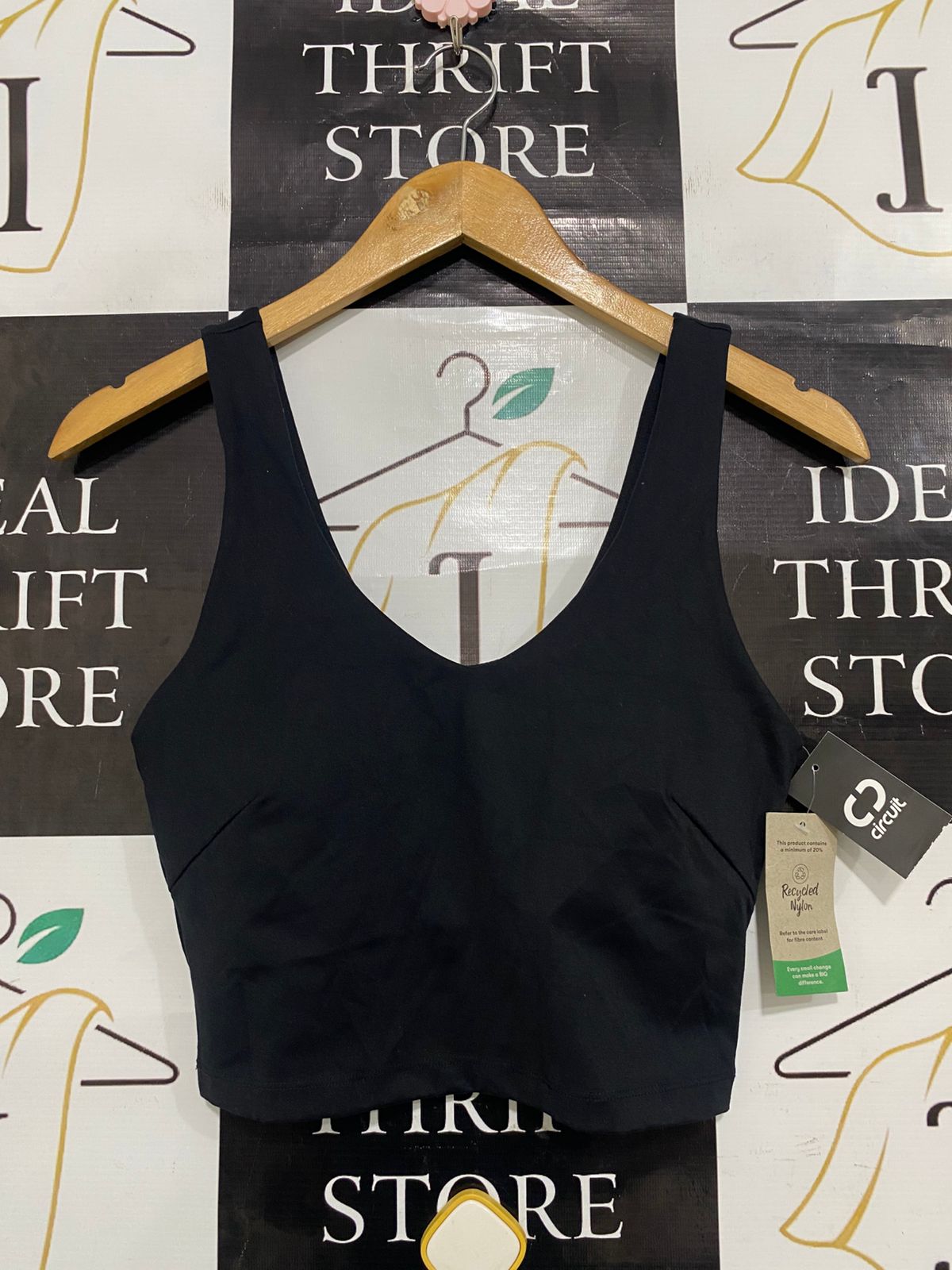 CIRCUIT |M| BUST 14| A33| BLACK RECYCLED NYLON ACTIVE CROP TOP SPORTS BRA