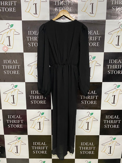 TUSSAH |S| BUST 15| A33| BLACK V-NECK LONG-SLEEVE WRAP MIDI DRESS