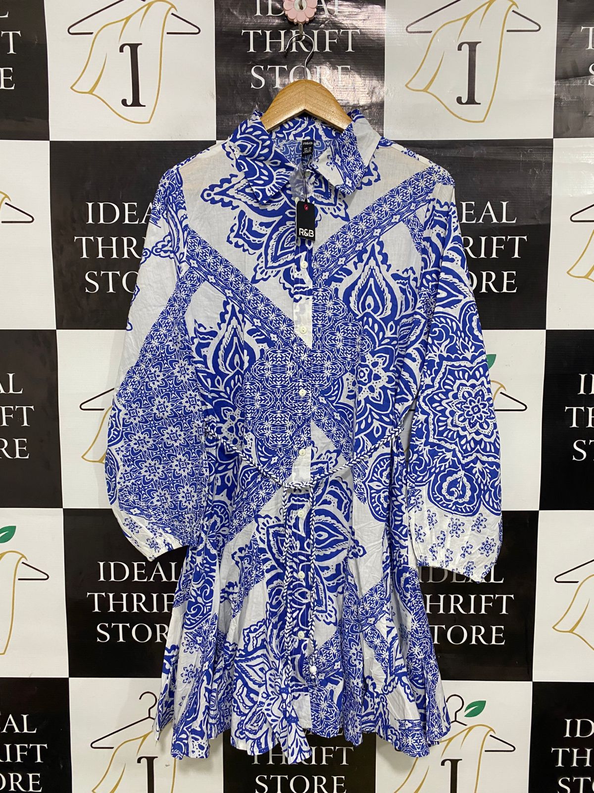 R & B |L| BUST 20| A33| BLUE & WHITE PAISLEY PRINT TIE-WAIST SHIRT DRESS