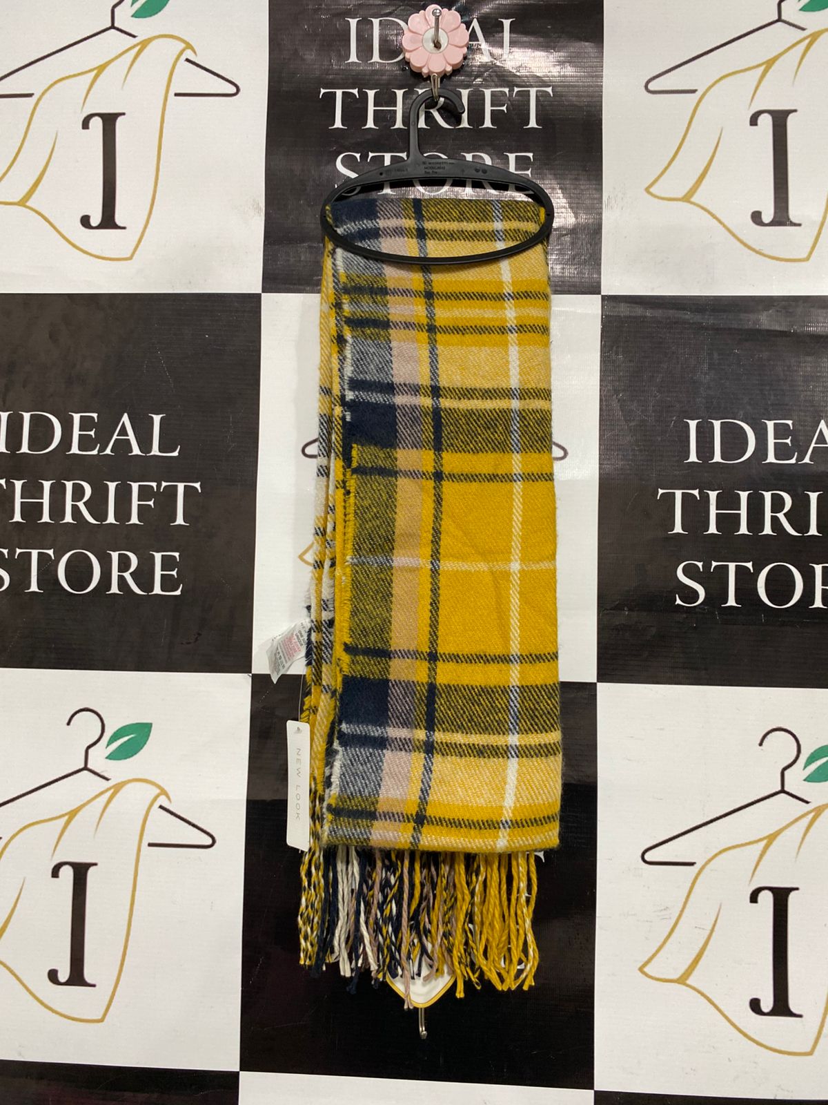 NEW LOOK MUSTARD YELLOW PLAID FRINGED WINTER SCARF