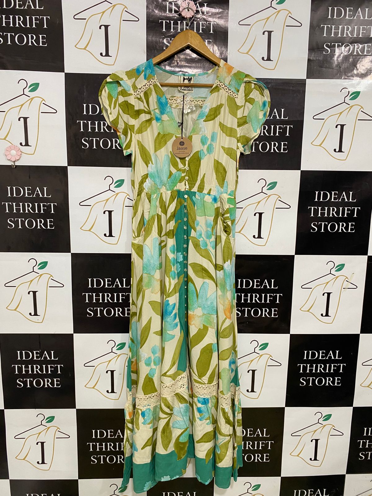 JAASE |M| BUST 17| A34| BEIGE & GREEN FLORAL PRINT BUTTON-FRONT MAXI DRESS