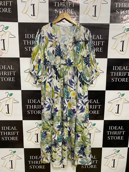 VINE APPAREL |M| BUST 18| A34| WHITE & MULTICOLOR BOTANICAL TIE-NECK TIERED MIDI DRESS