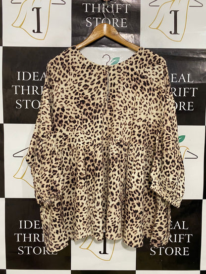 VINE APPAREL |L| BUST FREE| A34| OUE APPAREL LEOPARD PRINT SMOCKED-WAIST LONG-SLEEVE TUNIC TOP