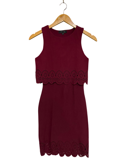 NEW LOOK |S| BUST 14| A35| BURGUNDY LASER-CUT SCALLOPED OVERLAY BODYCON MINI DRESS
