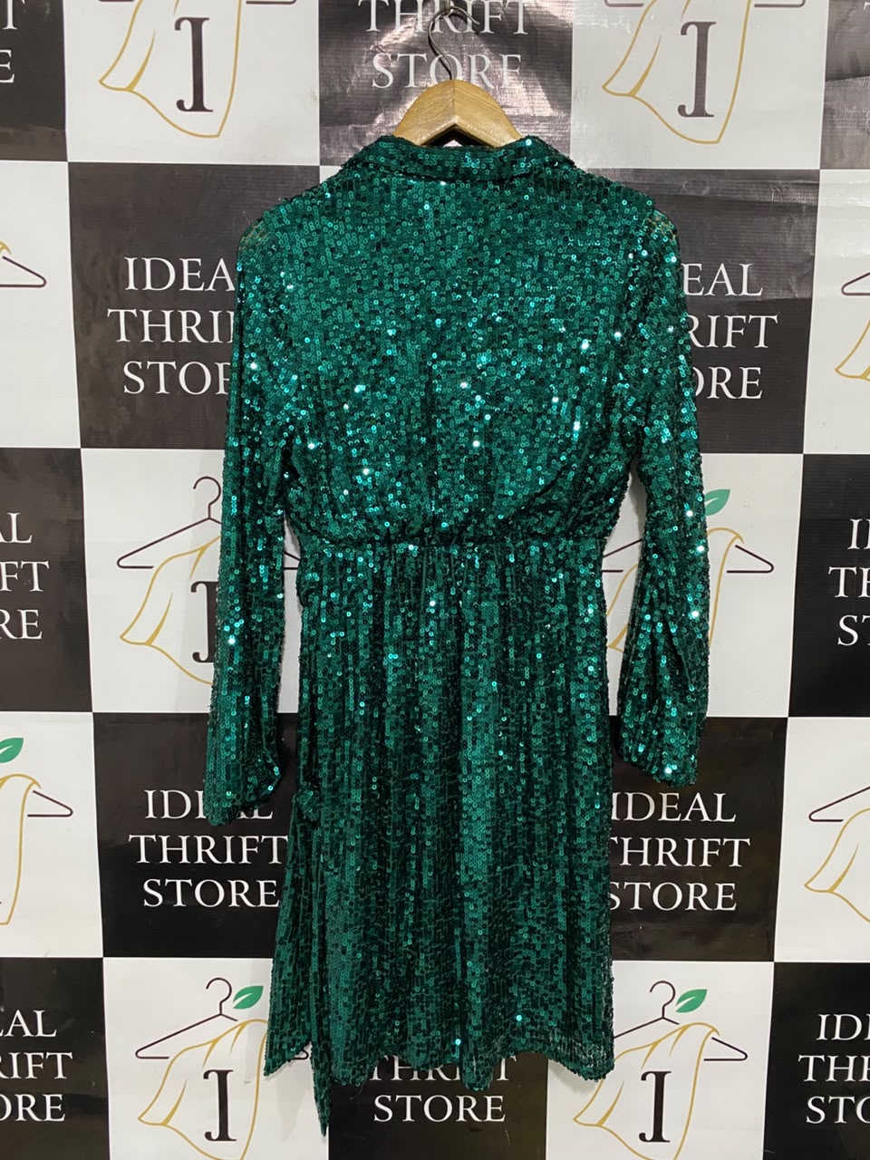 ET VOUS |M| BUST 17| A35| EMERALD GREEN SEQUIN WRAP-STYLE LONG-SLEEVE MINI DRESS