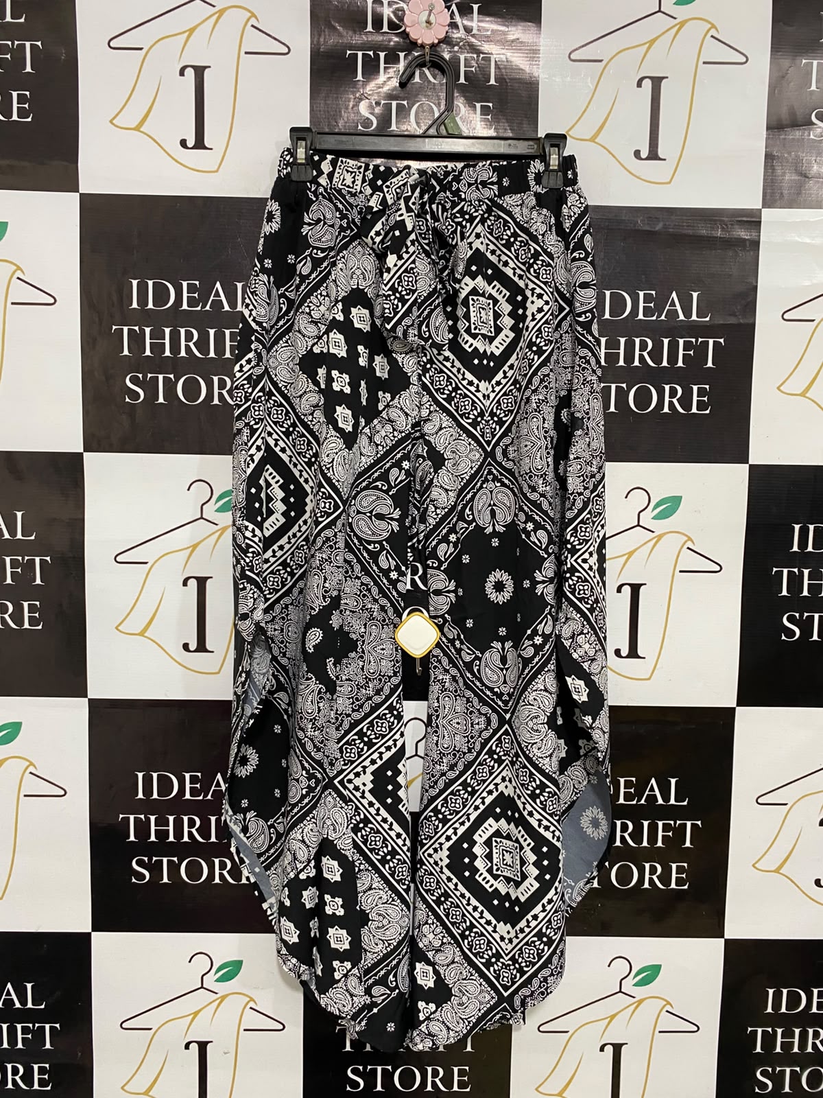SHEIN |S| WAIST 24| A35| BLACK & WHITE PAISLEY PRINT HIGH-WAISTED WIDE-LEG PALAZZO PANTS
