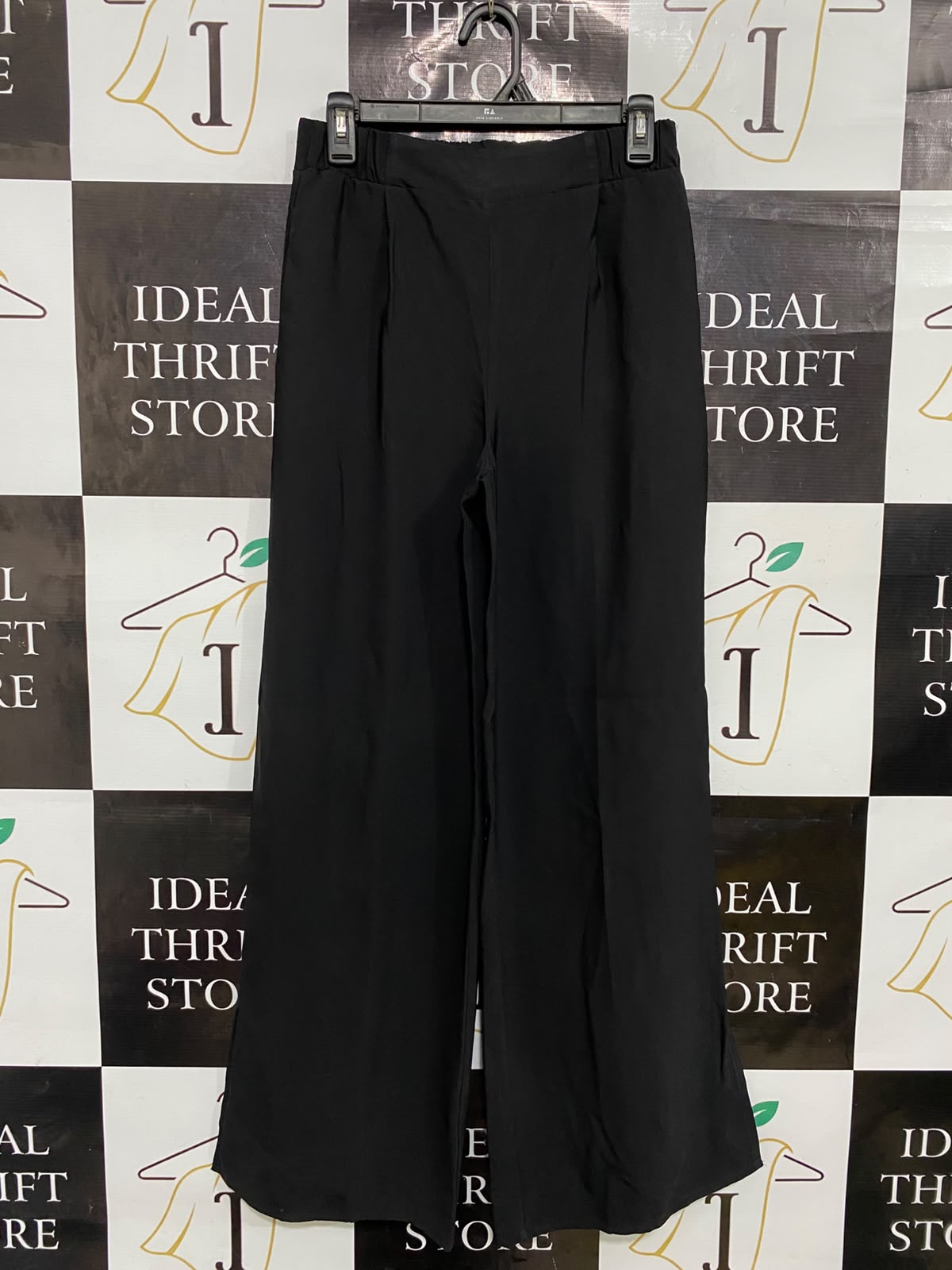 NEW LOOK |S| WAIST 26| A35| BLACK HIGH-WAISTED PLEATED WIDE-LEG TAILORED TROUSERS