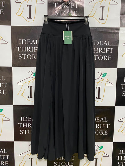 HALARA |S| WAIST 23| A35| BLACK HIGH-WAISTED PLEATED ACTIVEWEAR MAXI SKIRT