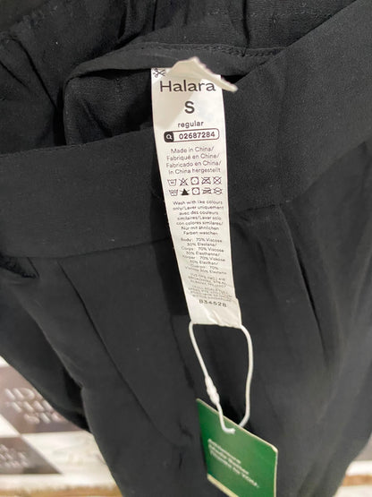 HALARA |S| WAIST 26| A35| BLACK HIGH-WAISTED PLEATED WIDE-LEG TAILORED TROUSERS