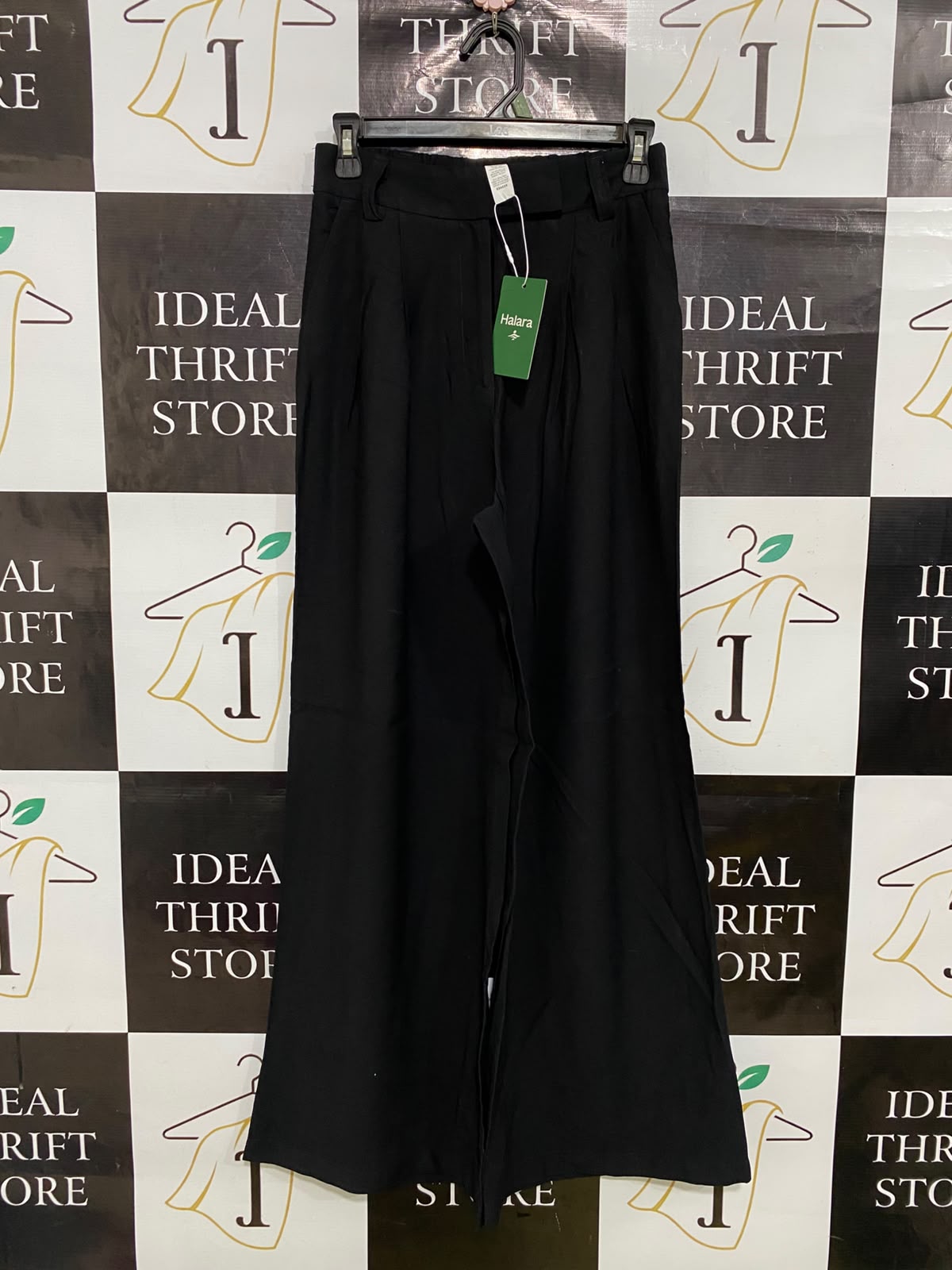HALARA |S| WAIST 26| A35| BLACK HIGH-WAISTED PLEATED WIDE-LEG TAILORED TROUSERS