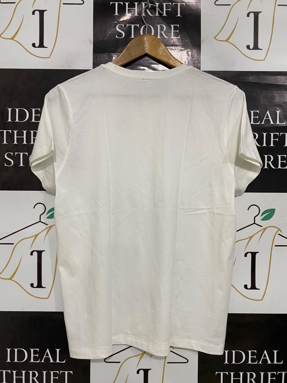 UNIQLO |L| BUST 19| A35| WHITE CREW-NECK BASIC COTTON SHORT-SLEEVE T-SHIRT
