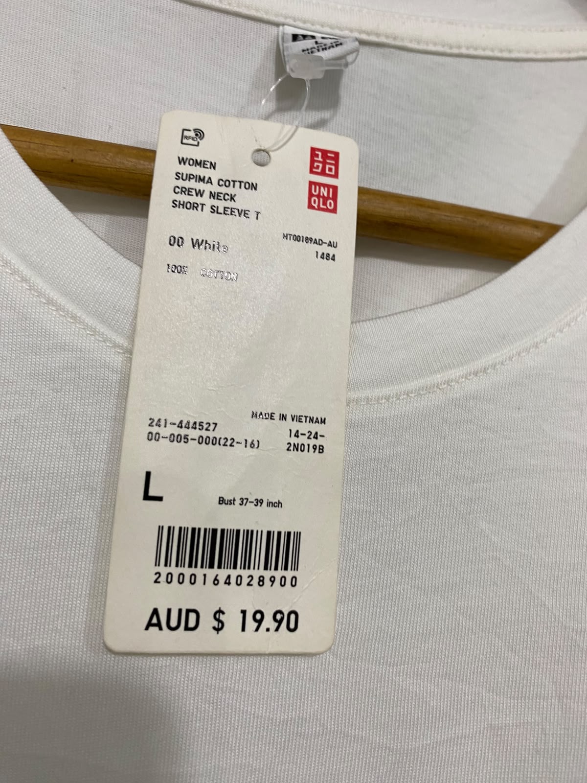 UNIQLO |L| BUST 19| A35| WHITE CREW-NECK BASIC COTTON SHORT-SLEEVE T-SHIRT