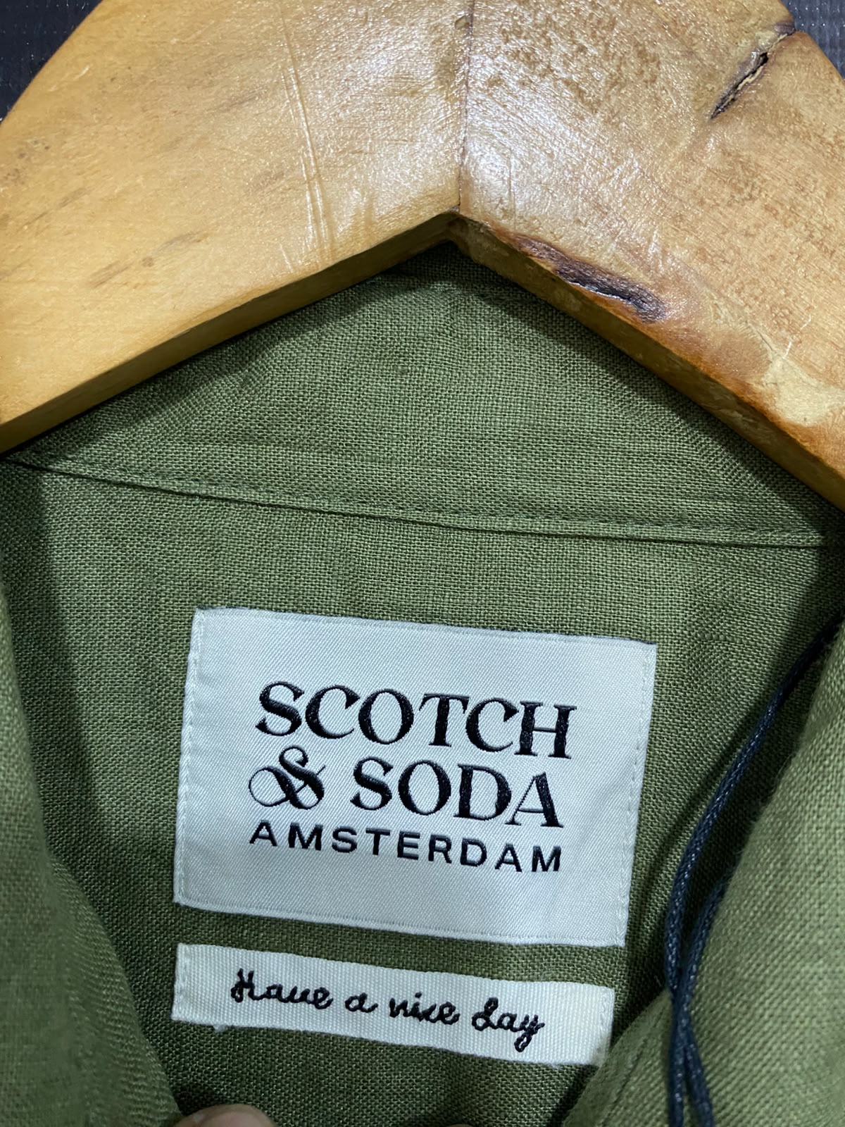 SCOTCH & SODA |XL| BUST 23| A35| OLIVE GREEN LINEN-BLEND BUTTON-DOWN LONG-SLEEVE SHIRT