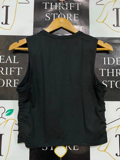 CRANE |S| BUST 16| A35| PERFORMANCE BLACK SIDE-RUFFLED ACTIVEWEAR CROP TANK TOP