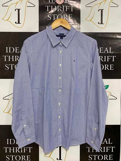 TOMMY HILFIGER |L| BUST 20| A35| BLUE & WHITE STRIPED BUTTON-DOWN LONG-SLEEVE SHIRT