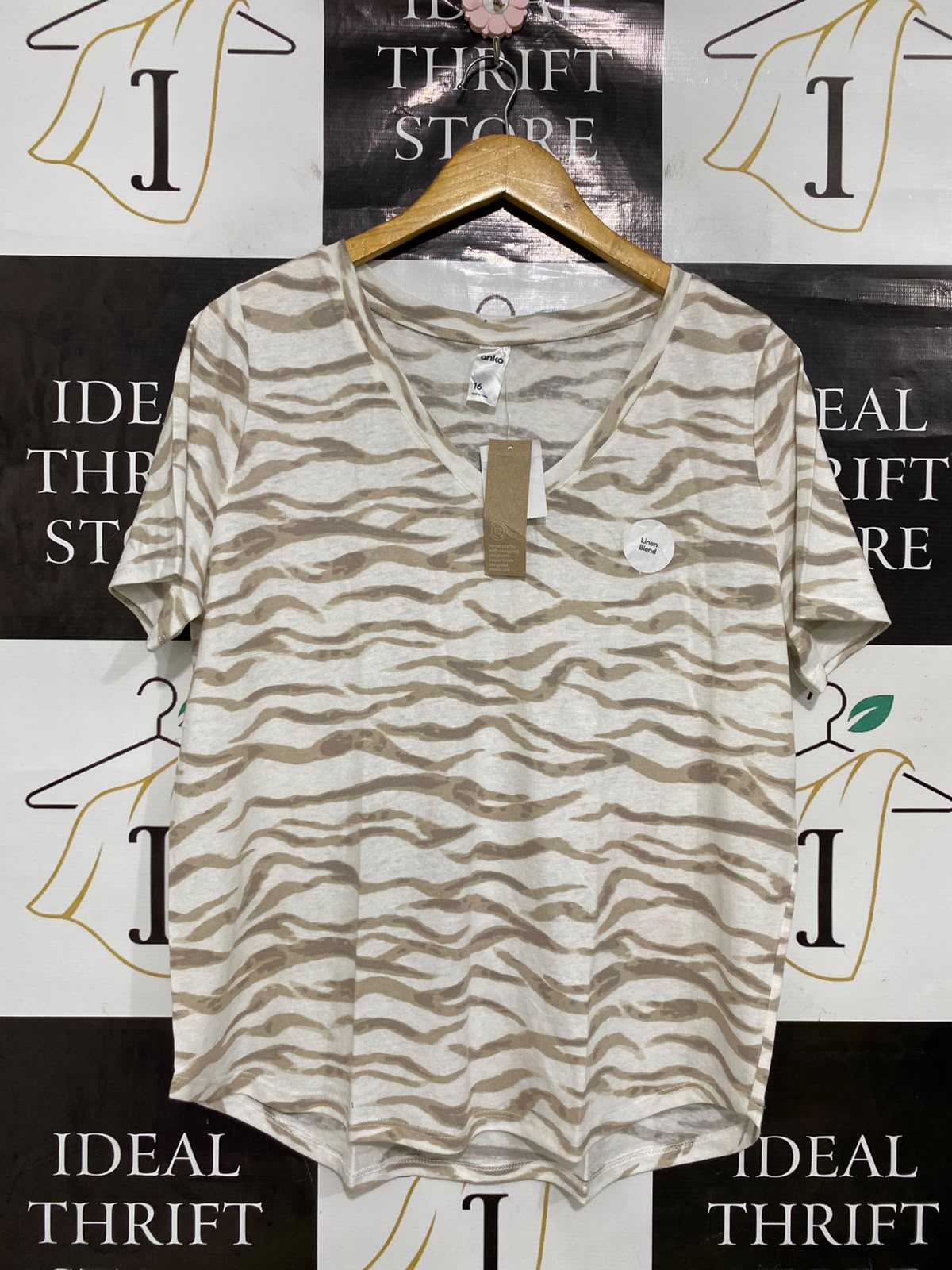 ANKO |L| BUST 20| A35| BEIGE & WHITE ZEBRA-PRINT LINEN-BLEND V-NECK T-SHIRT