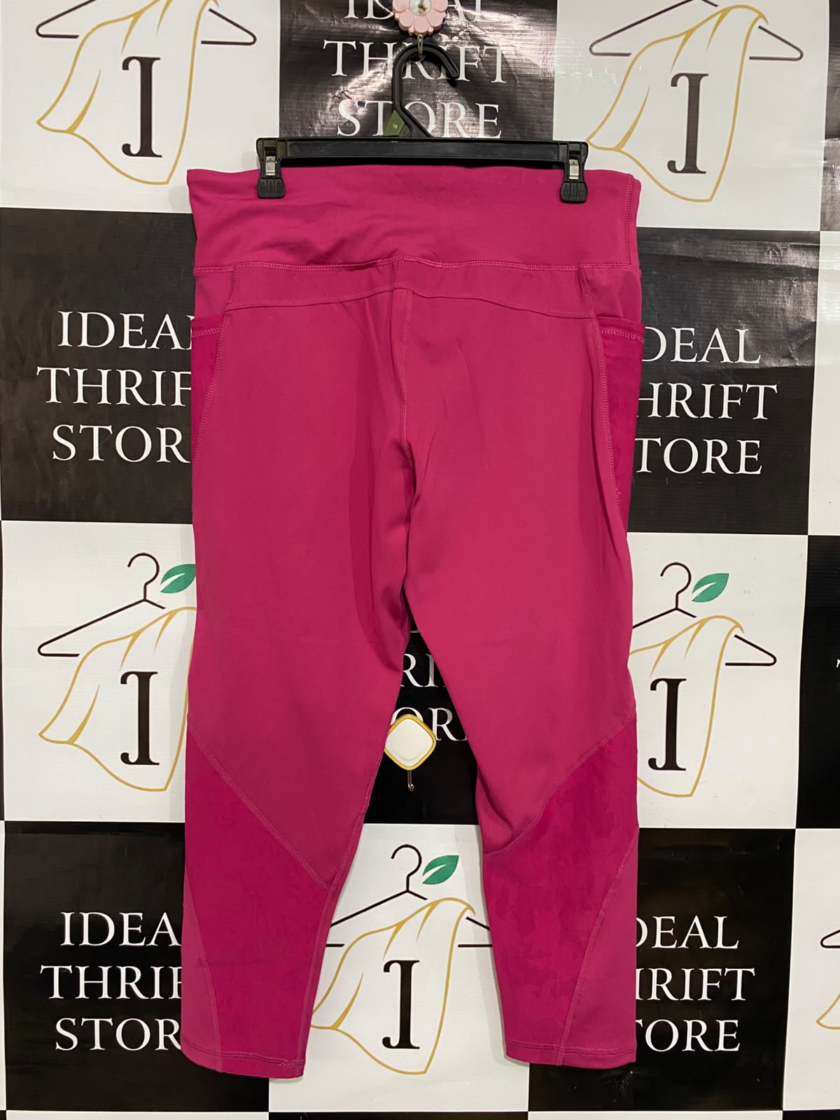 REPREVE |L| WAIST 32| A36| MAGENTA HIGH-WAISTED PERFORMANCE ACTIVEWEAR LEGGINGS WITH SIDE POCKETS