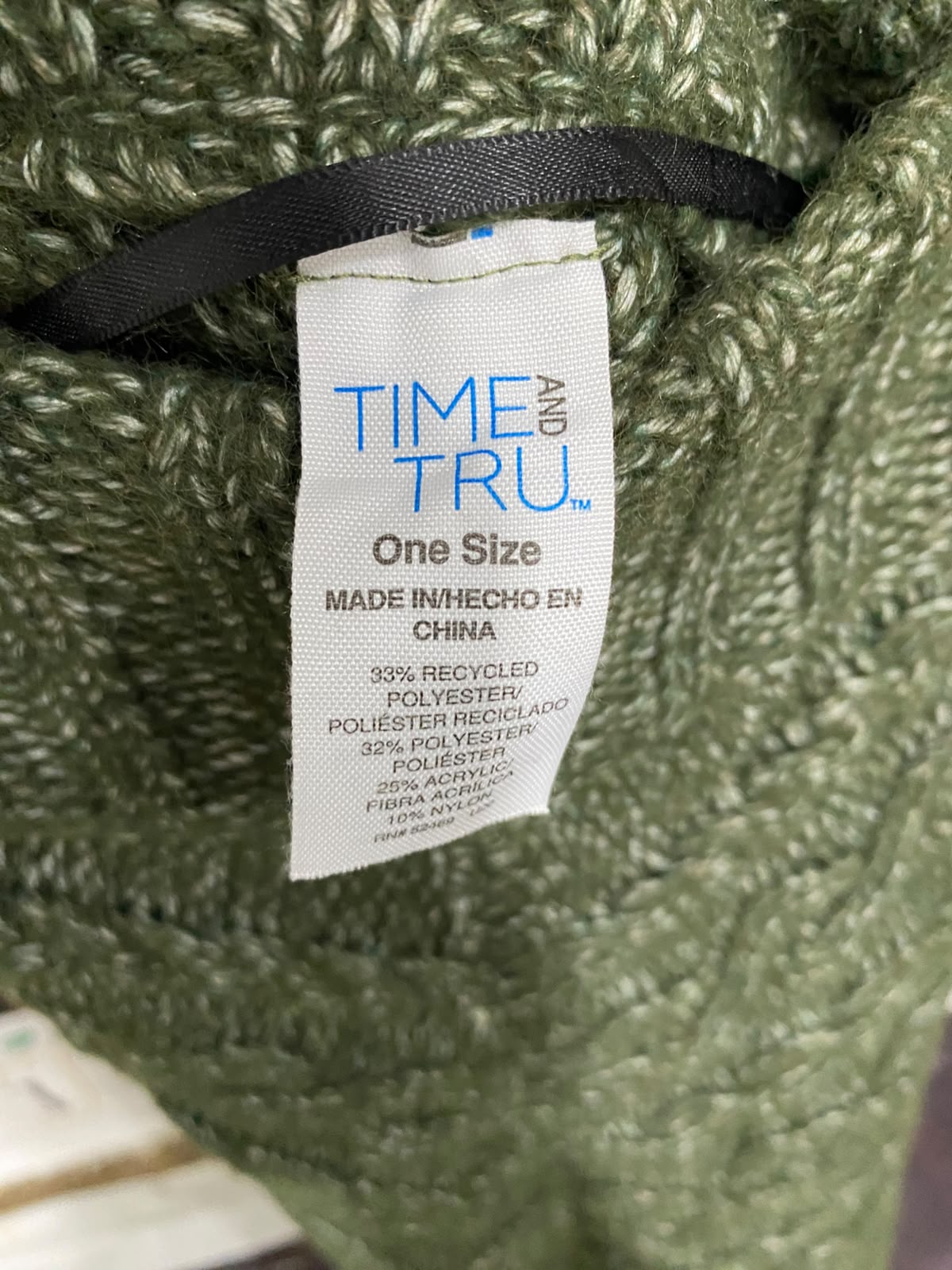 TIME AND TRU |XS| WAIST 22| A36| OLIVE GREEN CABLE-KNIT FRINGED PONCHO WRAP