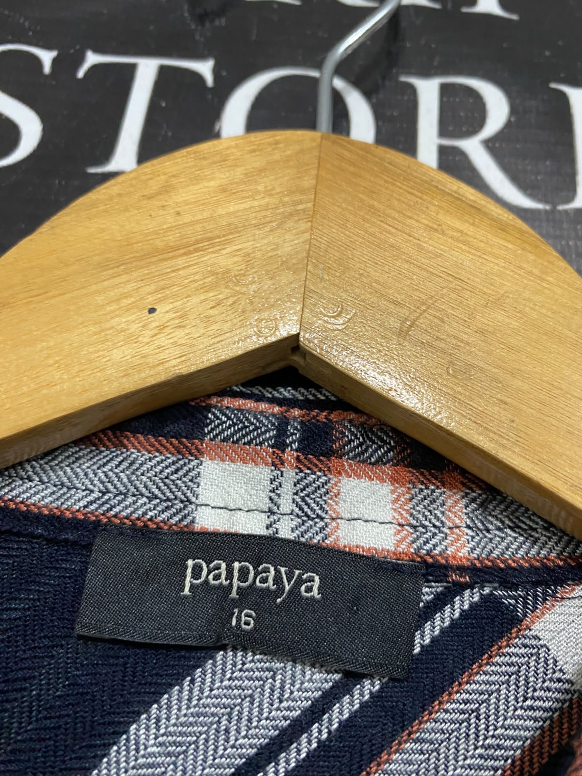 PAPAYA |XL| BUST 22| A36| NAVY PLAID TUNIC-LENGTH BUTTON-DOWN FLANNEL SHIRT
