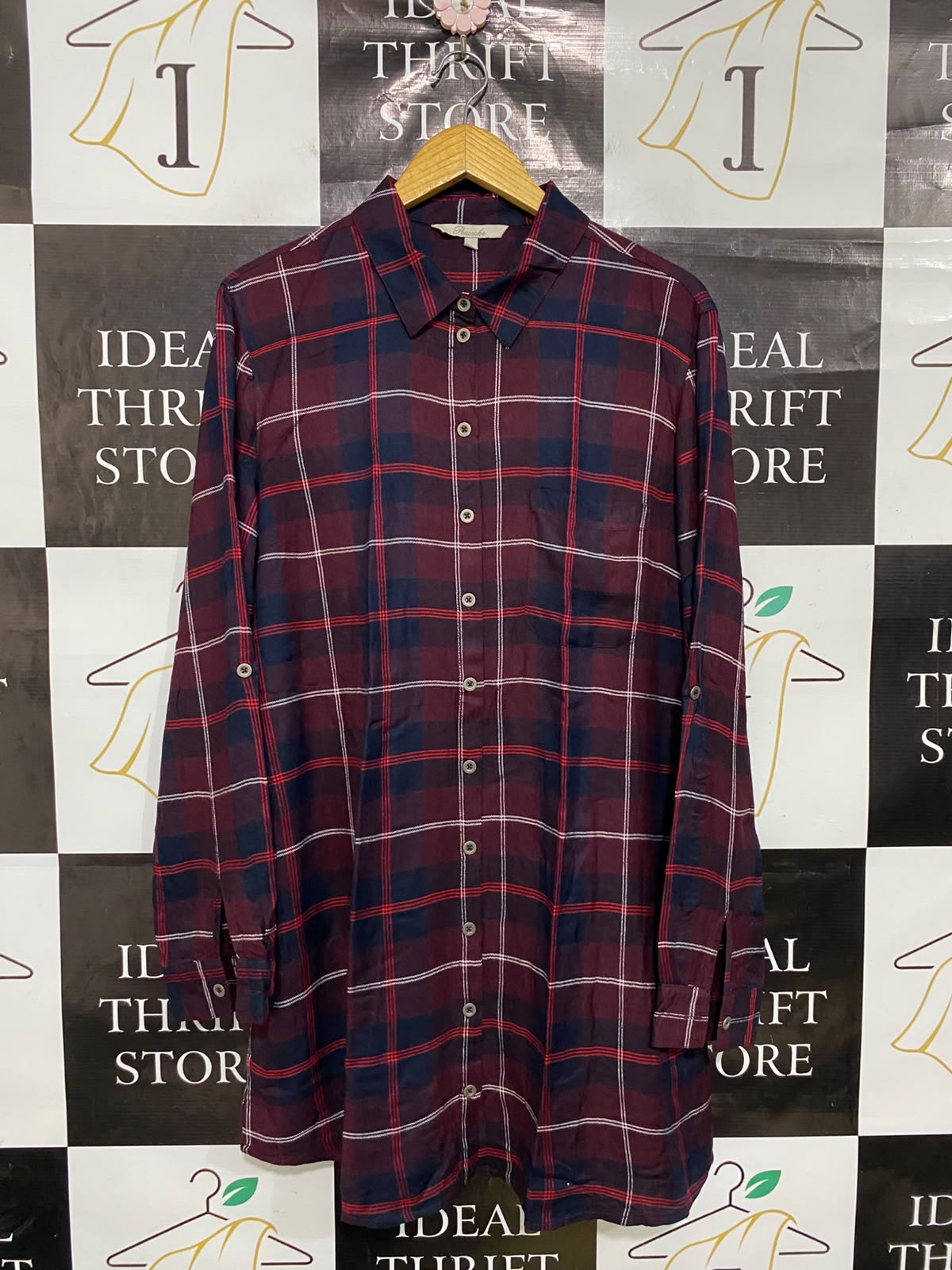 PEACOCKS |L| BUST 20| A36| BURGUNDY & NAVY PLAID TUNIC-LENGTH BUTTON-DOWN FLANNEL SHIRT