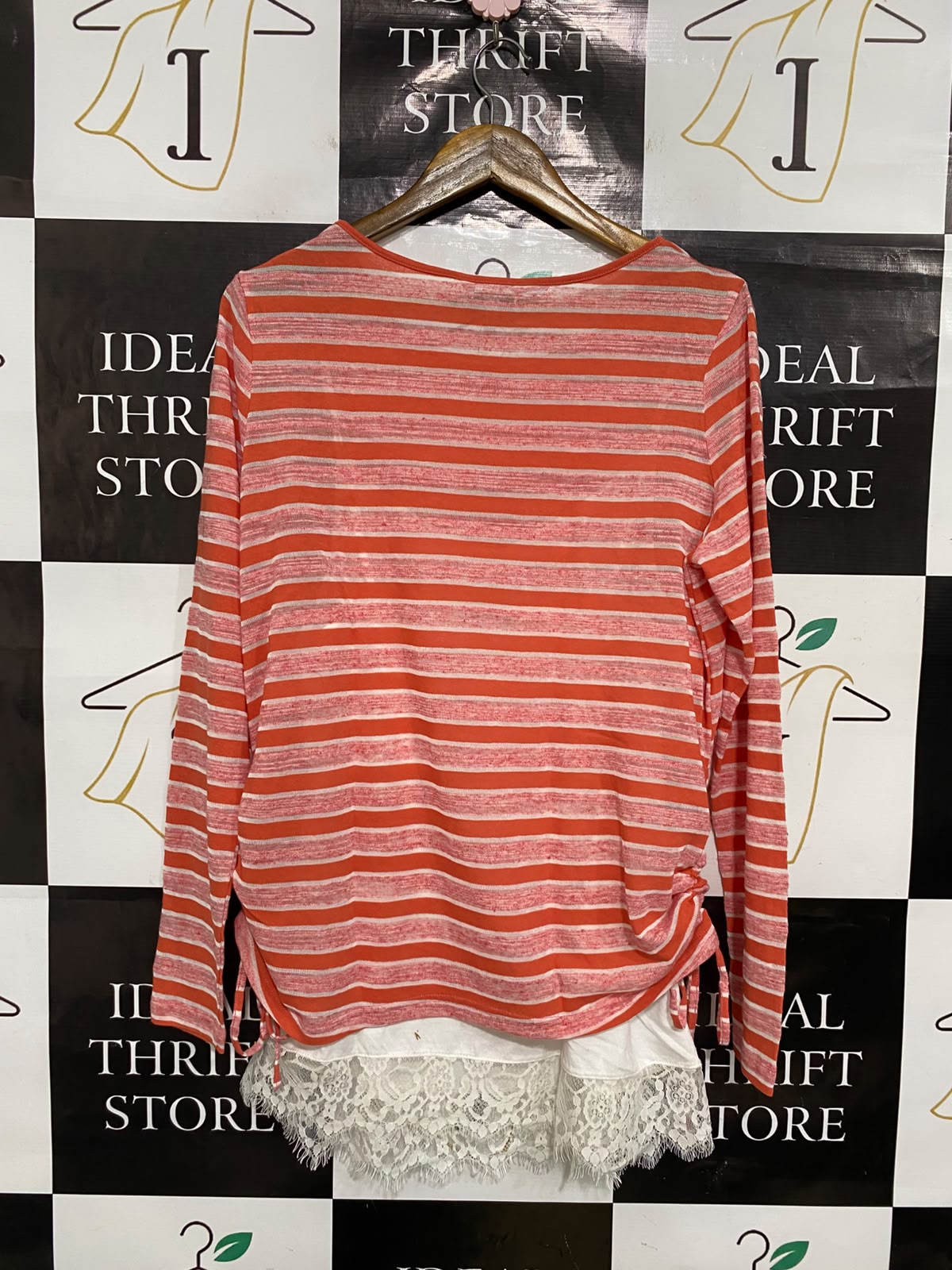 NEXT |L| BUST 21| A36| CORAL & WHITE STRIPED LACE-HEM LAYERED LONG-SLEEVE TOP