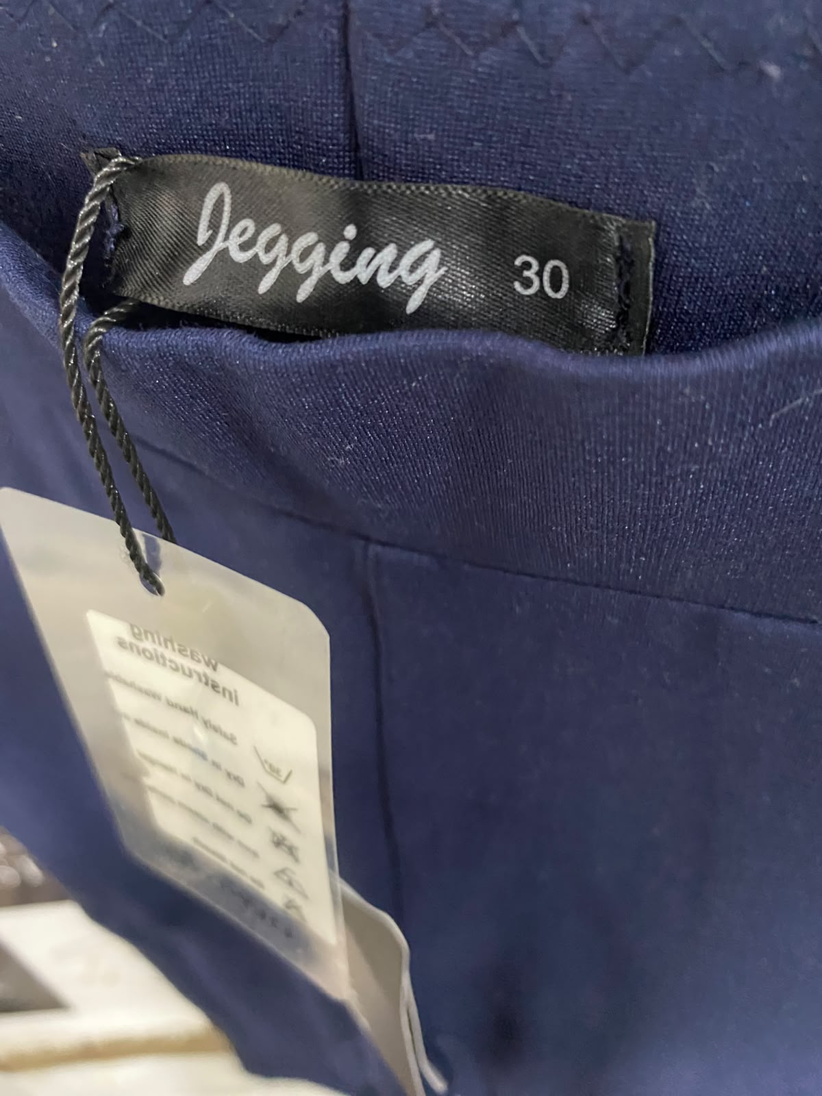 OLY TWO |M| WAIST 28| A36| NAVY BLUE PERFORMANCE-STRETCH SIDE-STRIPE LEGGINGS