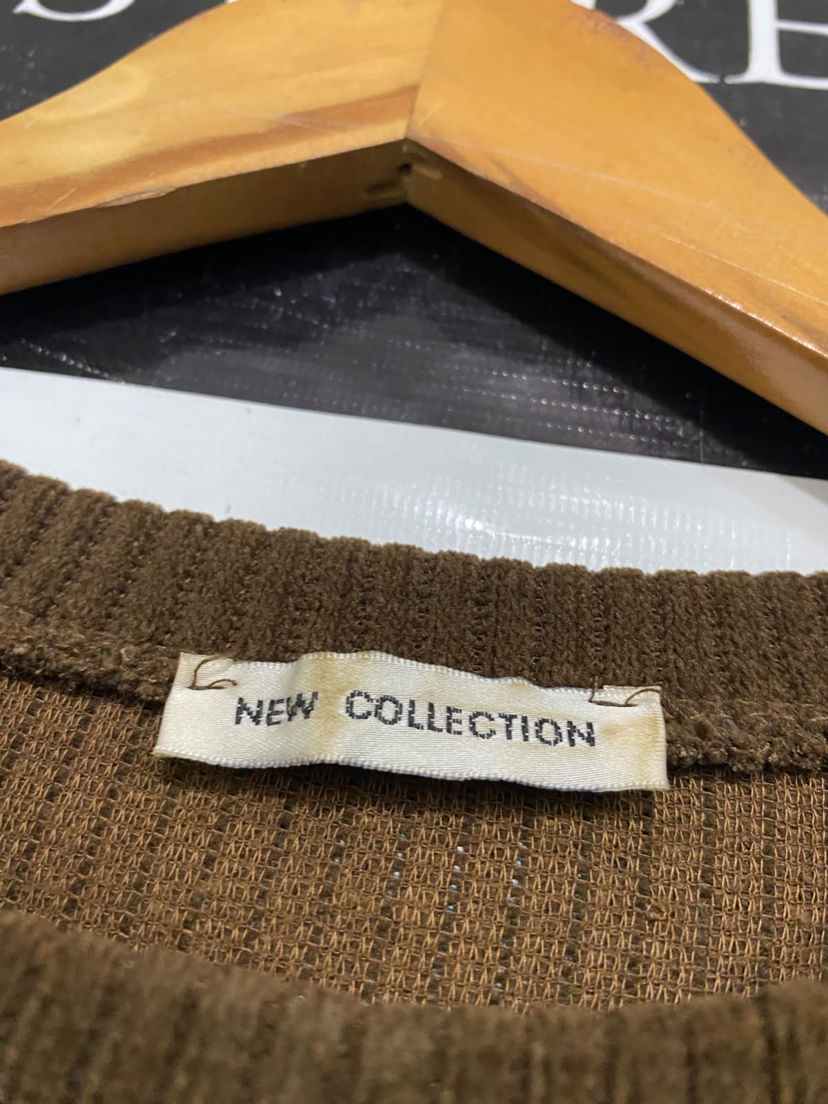 NEW COLLECTION |XL| BUST 26| A36| BROWN RIBBED CREW-NECK OVERSIZED HALF-SLEEVE SWEATER