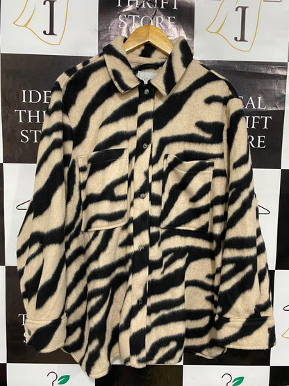 GEORGE |XL| BUST 25| A36| BEIGE & BLACK ZEBRA PRINT FLUFFY SHACKET OVERSIZED BUTTON-UP COAT