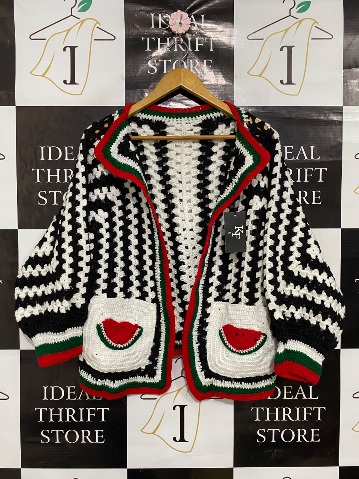 KF |S| BUST FREE| A35| BLACK & WHITE CROCHET WATERMELON POCKET CARDIGAN