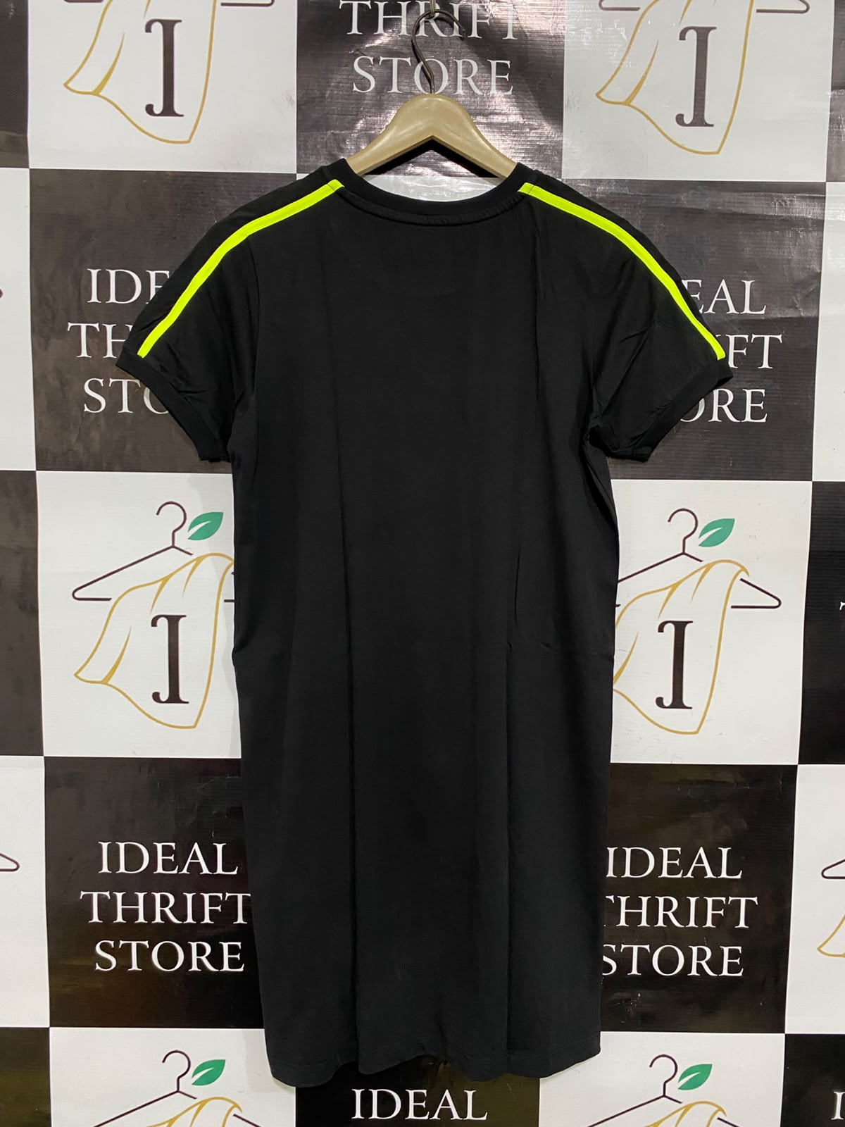 PUMA |XS| BUST 18| A37| BLACK & LIME GREEN ATHLETIC T-SHIRT DRESS