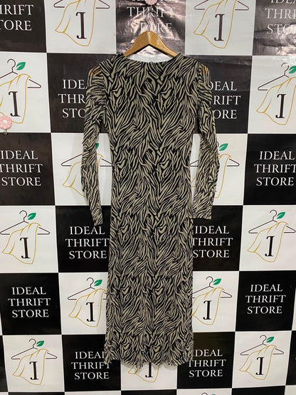 MNG |L| BUST 16| A37| ZEBRAS ANIMAL PRINT MESH MIDI DRESS
