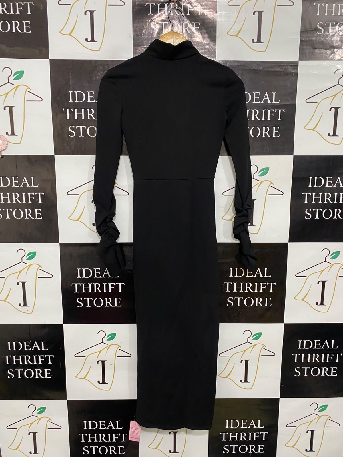 PRETTYLITTLE THING |S| BUST 13| A37| BLACK MOCK NECK RUCHED SLIT MIDI DRESS