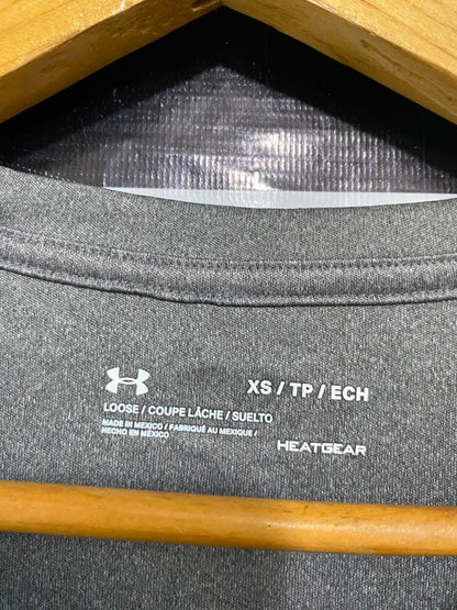 UNDER ARMOUR |XS| BUST 16| A37| GREY HEATGEAR V-NECK ATHLETIC T-SHIRT