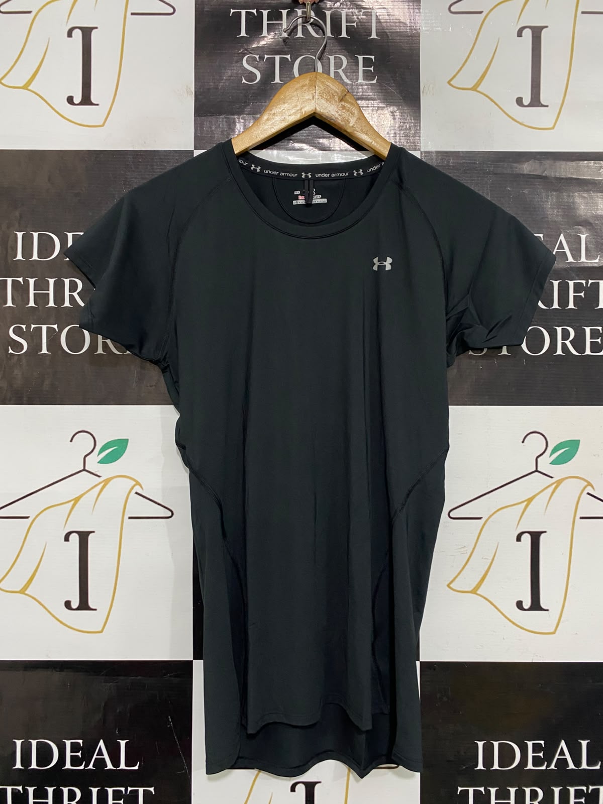 UNDER ARMOUR |XS| BUST 16| A37| CHARCOAL GREY BRAND-TAPED ATHLETIC T-SHIRT