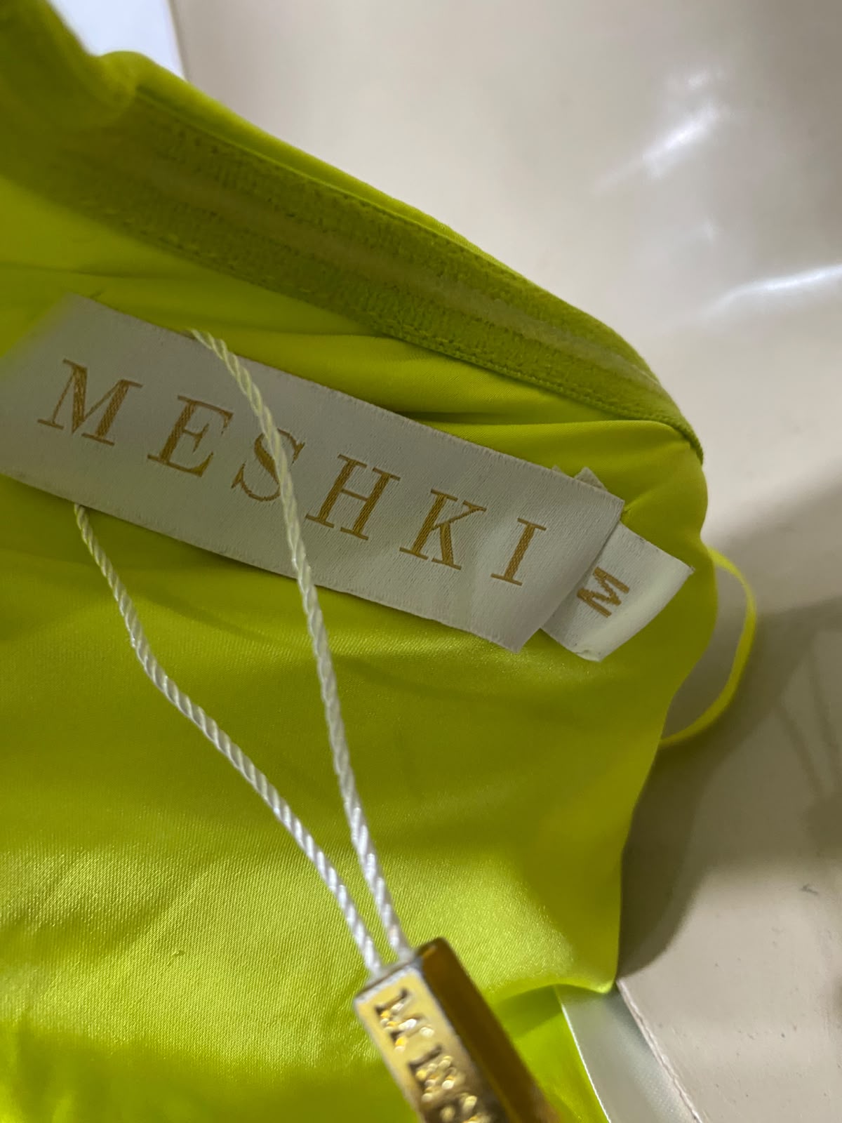 MESHKI |M| BUST 14| A37| NEON YELLOW SATIN STRAPLESS BANDEAU CROP TOP