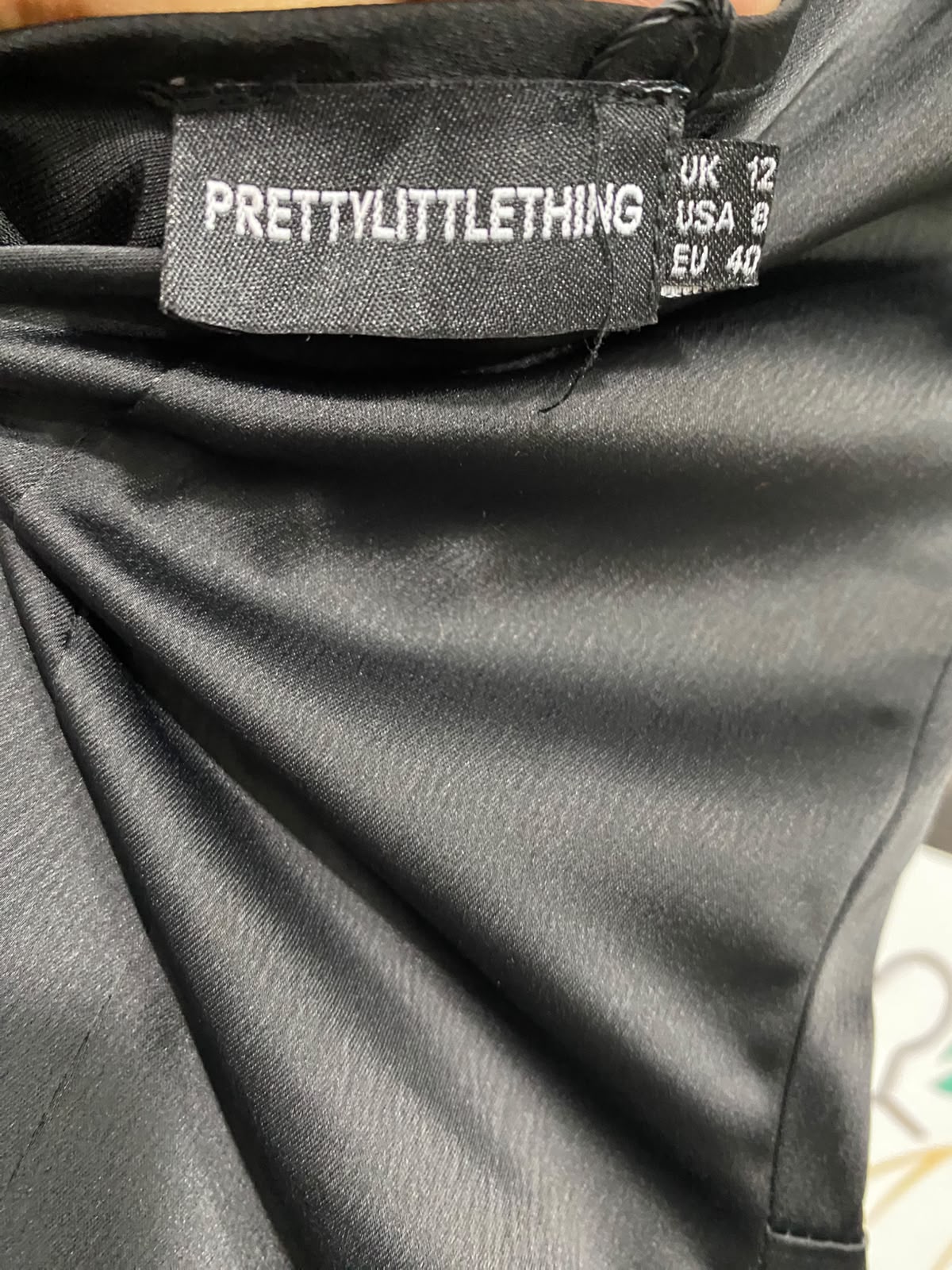 PRETTYLITTLE THING |M| BUST 16| A37| BLACK SATIN CORSET-STYLE SPAGHETTI STRAP MAXI DRESS