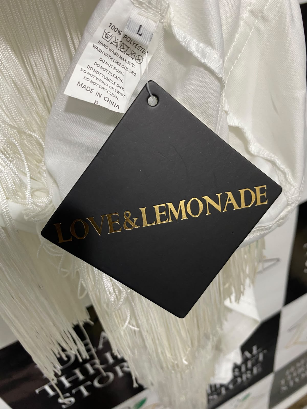 LOVE & LEMONADE |L| BUST 16| A37| WHITE SEQUIN & FRINGE HALTER-NECK FORMAL MAXI DRESS