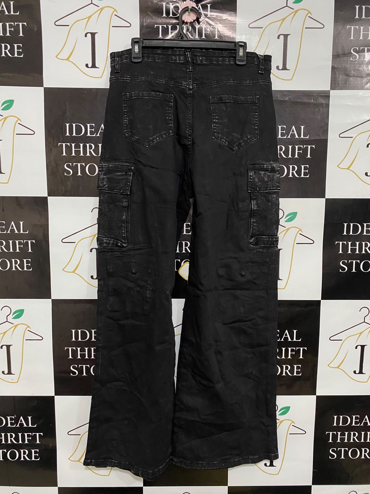 FASHION NOVA |XL| WAIAT 34| A37| BLACK ACID-WASH UTILITY CARGO PANTS