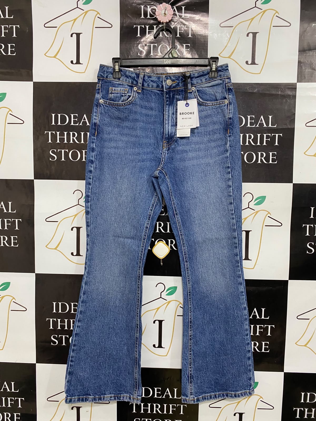 NEW LOOK |L| WAIST 30| A37| "BROOKE" MEDIUM BLUE MID-RISE FLARE DENIM JEANS
